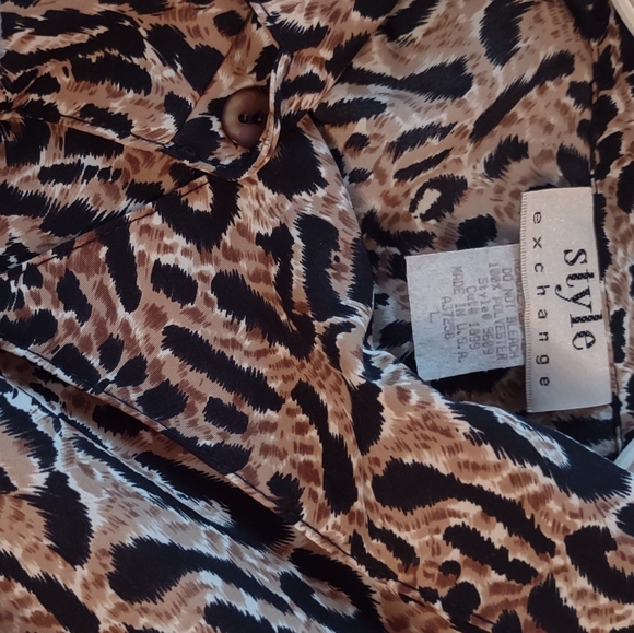 Style Exchange. Large. Leopard print - Picture 2 of 2